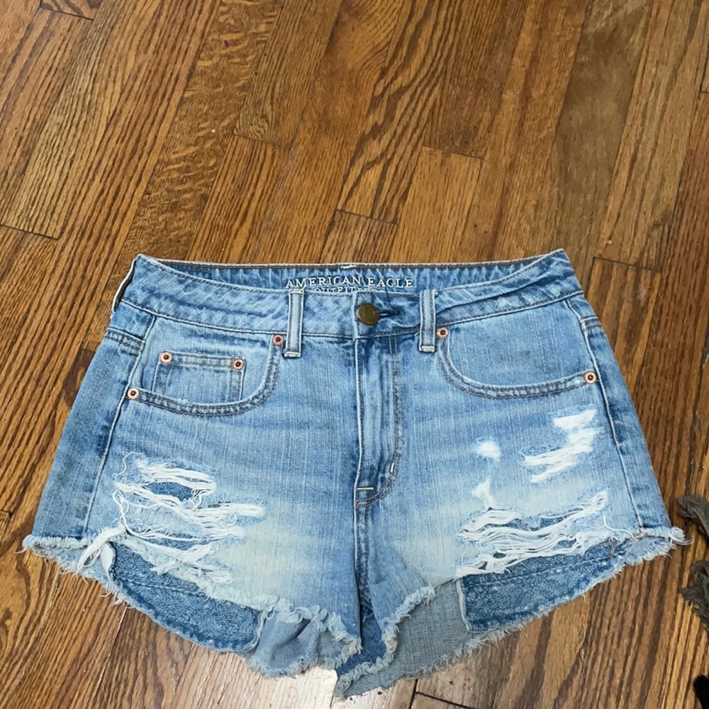 American Eagle jean shorts size 4